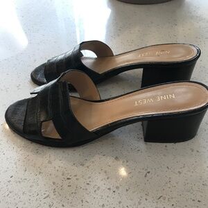 Nine West black croc sandals